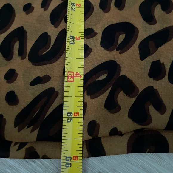 ⭐️SOLD⭐️VINTAGE Large Animal Print Scarf & Gold Tone Holder - Picture 4 of 8